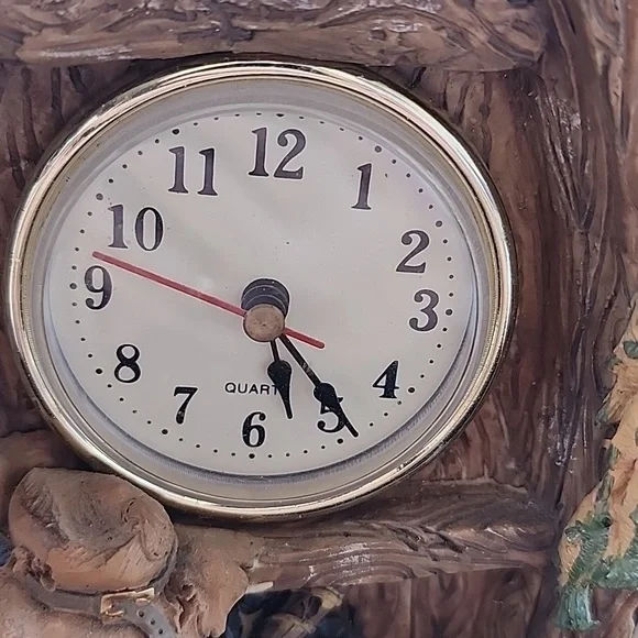 VINTAGE  RESIN  FISHING 🎣 BOAT ⏰️  CLOCK. - Picture 2 of 11